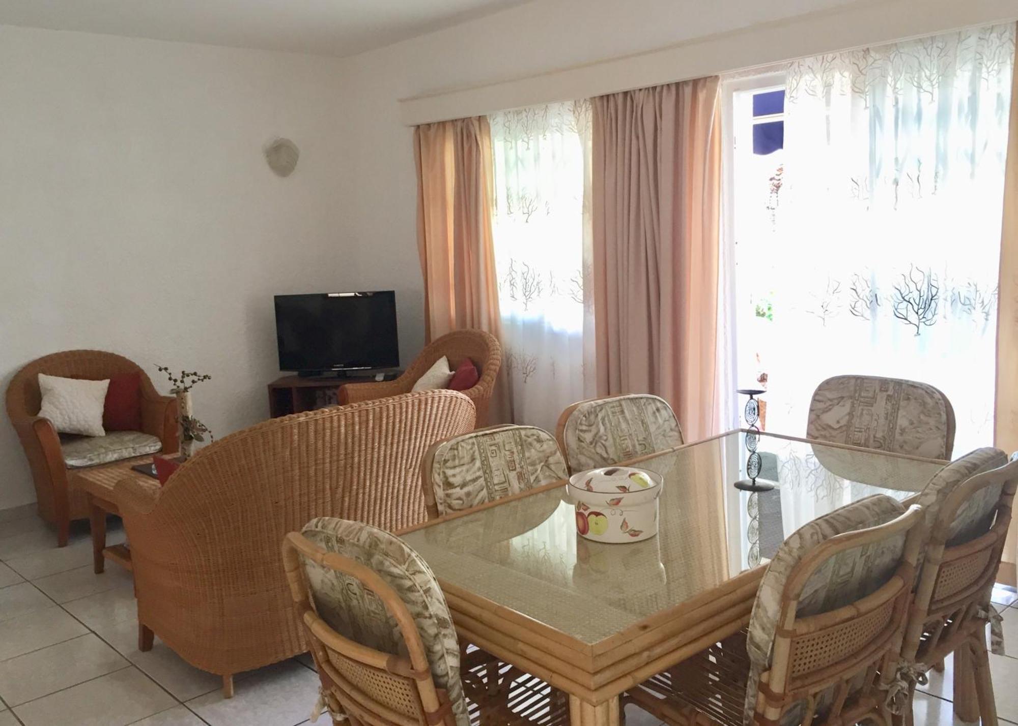 Le Dattier Appartement, En Rez De Chaussee Flic en Flac